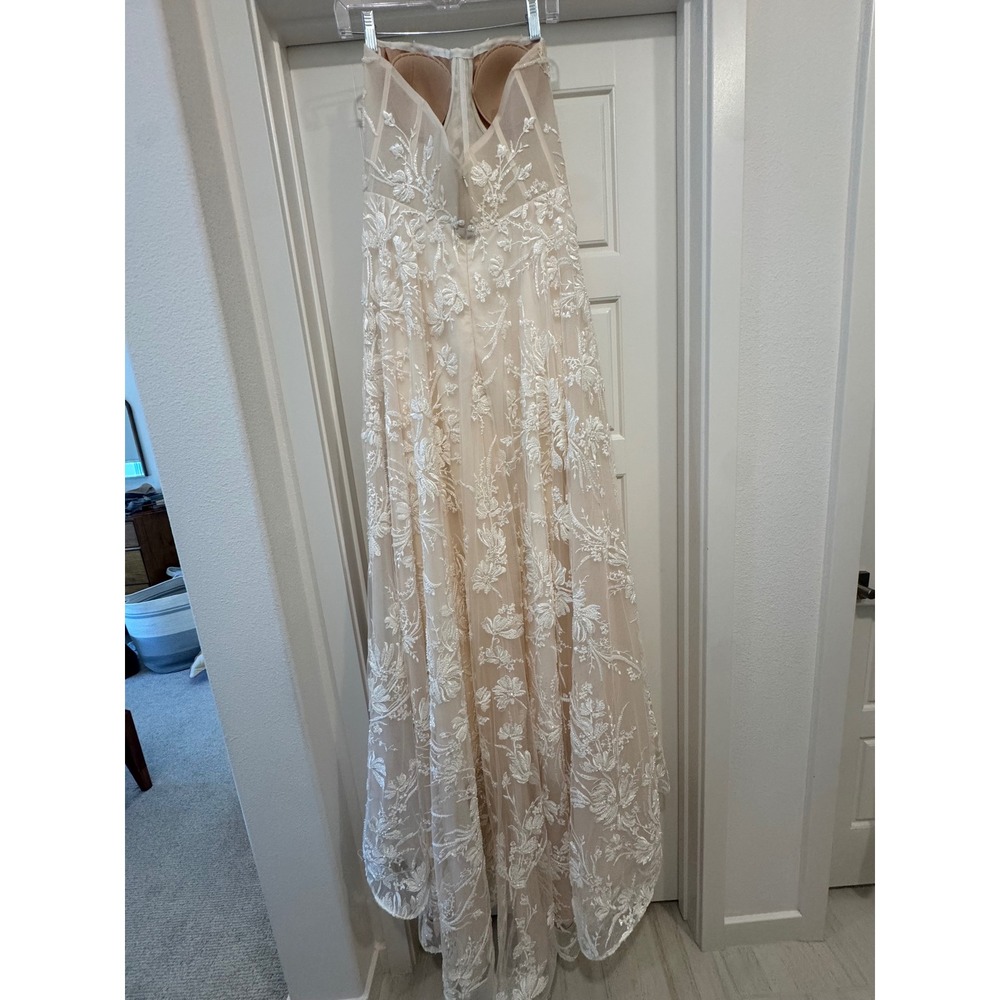 Alena Leena Peony Wedding Dress Ivory Lace A-Line Corset Detachable Sleeves 12 - Picture 4 of 12